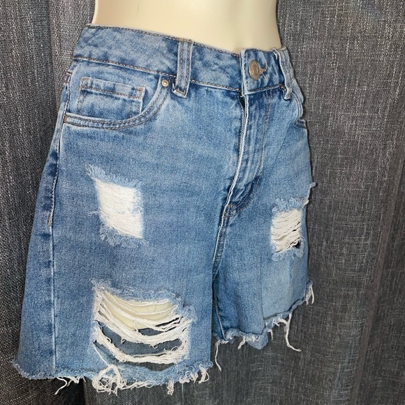 Refuge Ripped Blue Jean Shorts - Picture 2 of 4